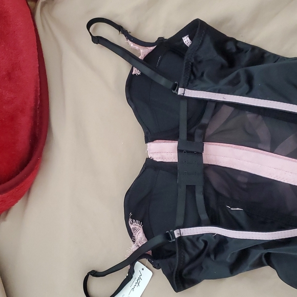 Native intimates - Picture 6 of 10